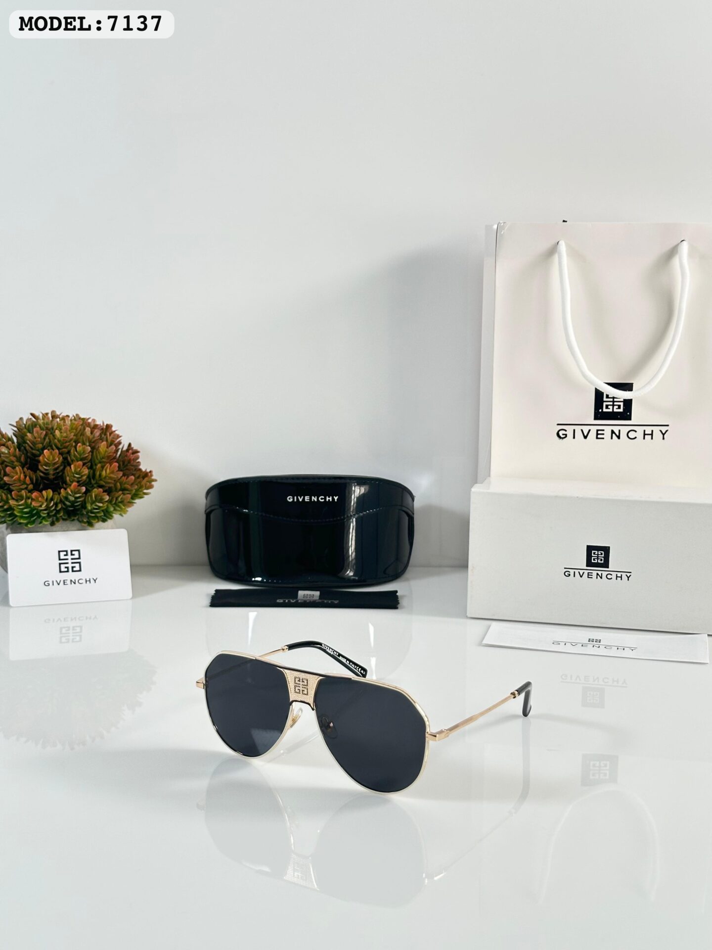 Buy First Copy ivenchy Aviator Sunglasses for Unisex - Master Quality 7A Mirror at Lowest Price Online India
