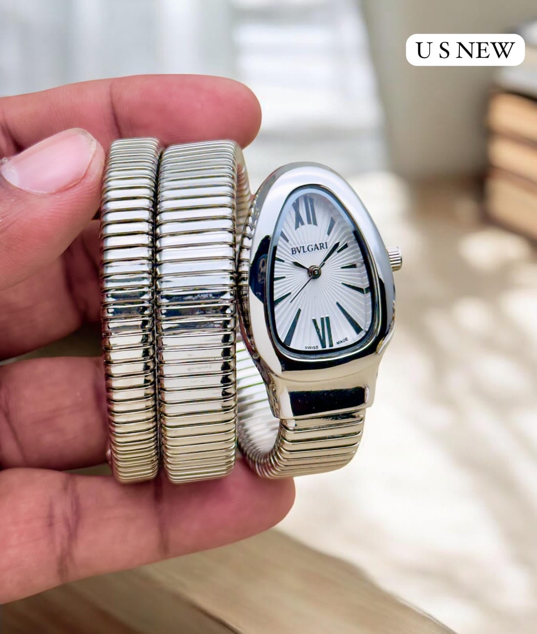 Buy First Copy Bvlgari Serpenti Tubogas Watch for Women - Master Quality 7A Mirror at Lowest Price Online India