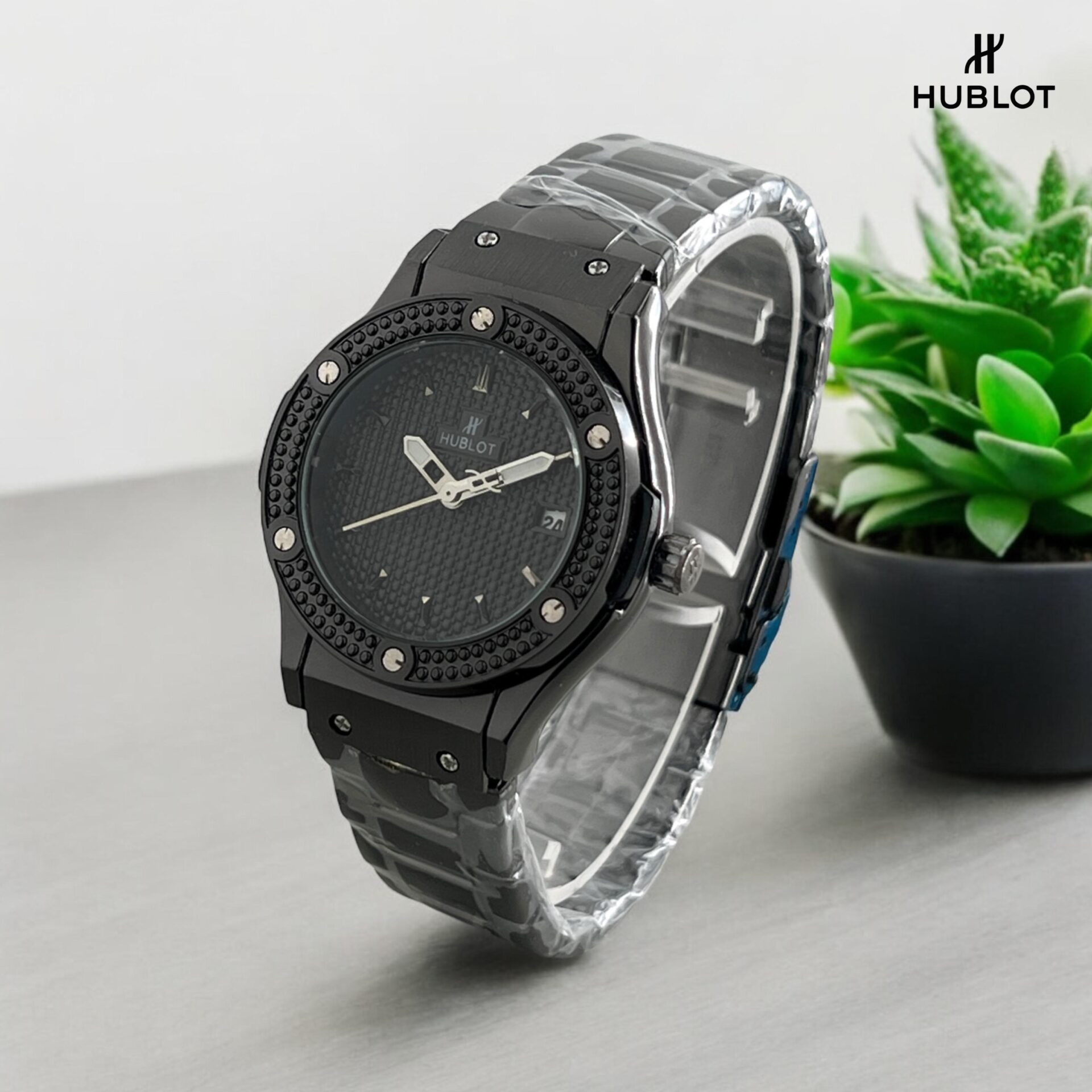 Buy First Copy Hublot Big Bang Stainless Steel Watch for Women - Master Quality 7A Mirror at Lowest Price Online India