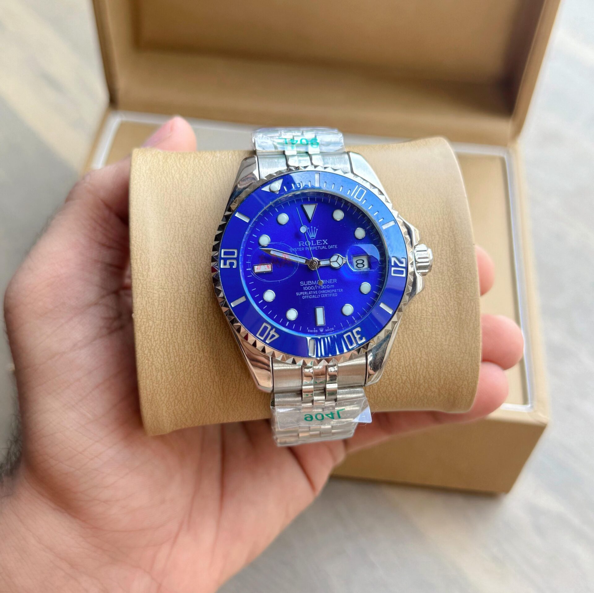 Buy First Copy Rolex Submariner Automatic Men’s Watch 41mm Blue Dial with Jubilee Bracelet - Master Quality 7A Mirror at Lowest Price Online India
