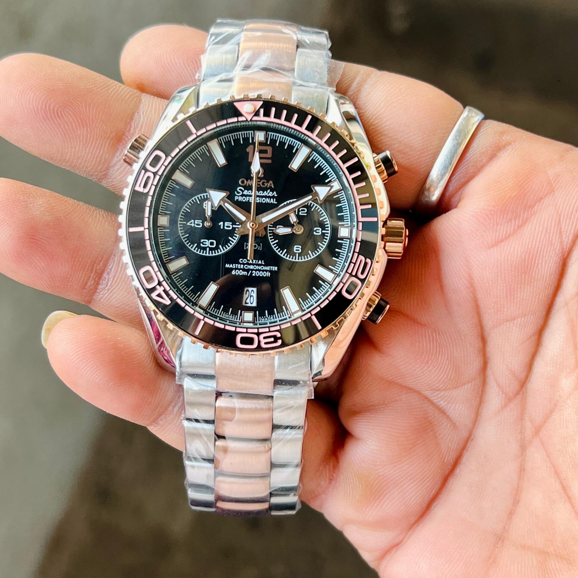 Buy First Copy Omega Seamaster Chronograph Men’s Watch Black Dial with Two-Tone Bracelet - Master Quality 7A Mirror at Lowest Price Online India