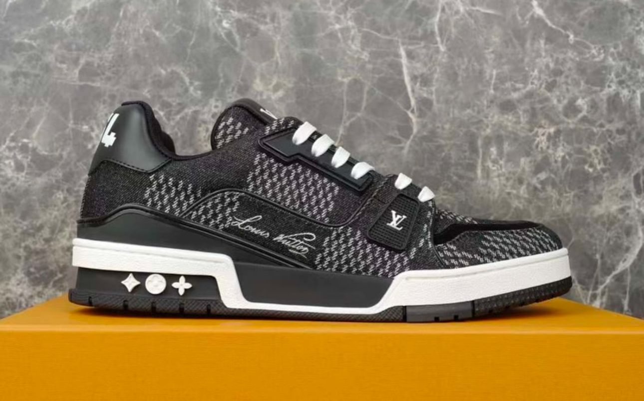 Buy First Copy Louis Vuitton Sneakers Unisex Luxury and Street Style - Master Quality 7A Mirror at Lowest Price Online India