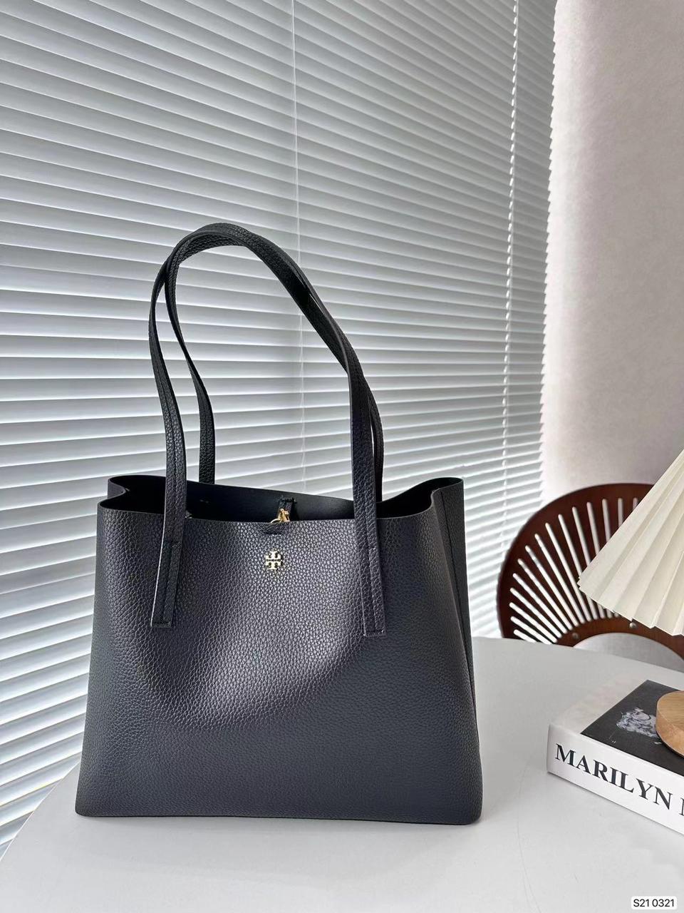Buy First Copy Tory Burch Blake Small Logo Tote Bag For Women - Master Quality 7A Mirror at Lowest Price Online India