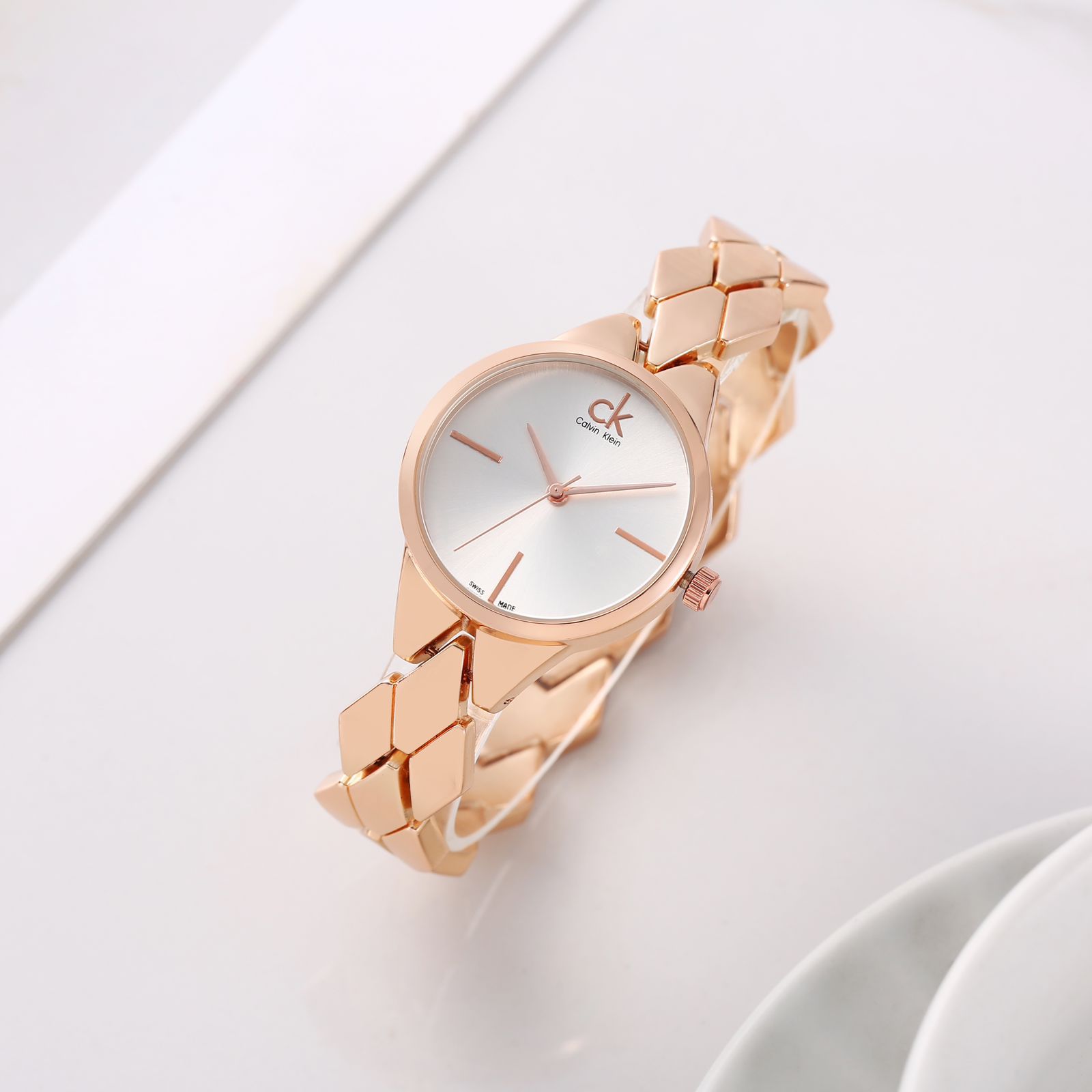 Buy First Copy Calvin Klein Women’s Watch with Rose Gold Tone Bracelet - Master Quality 7A Mirror at Lowest Price Online India