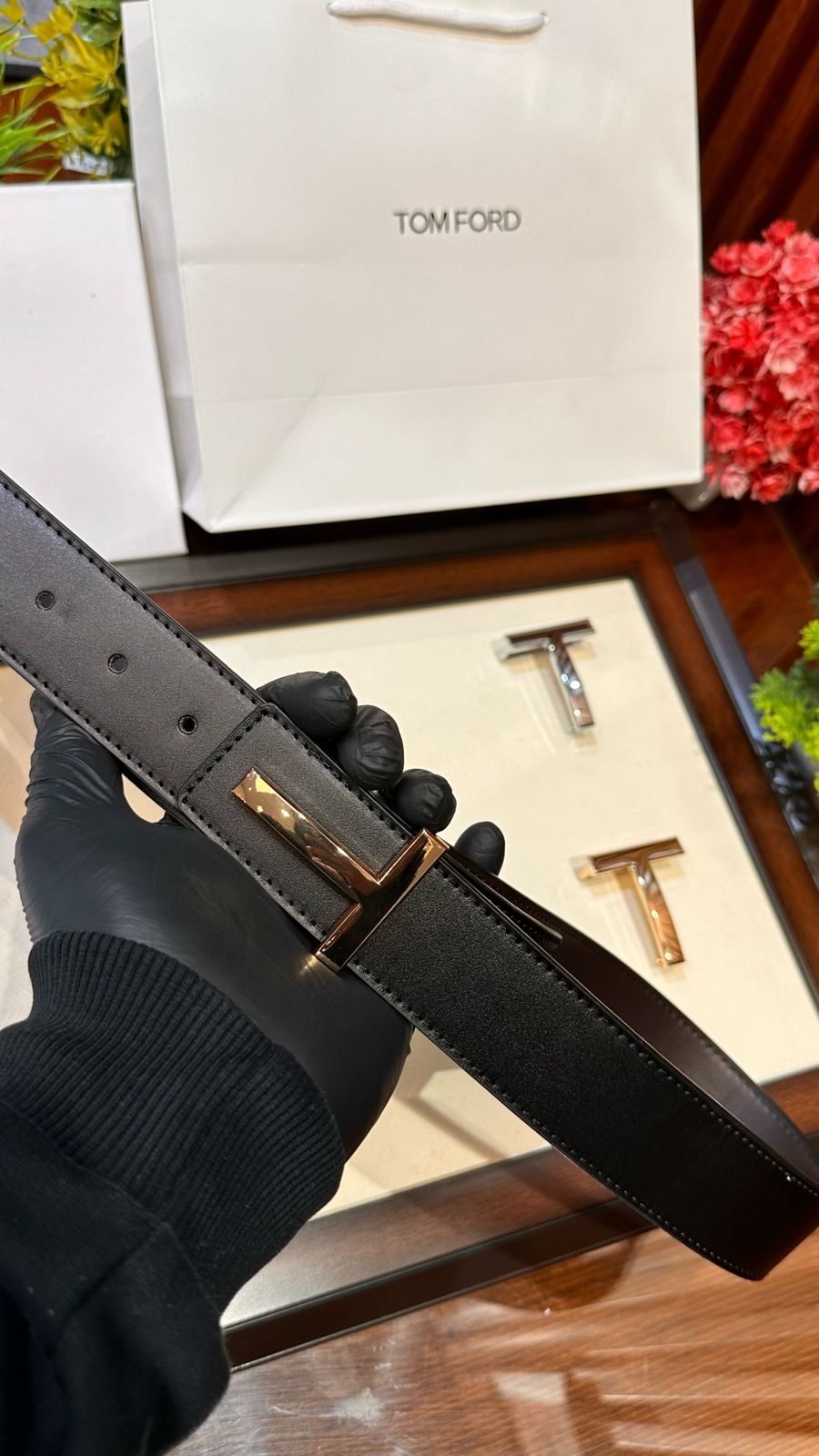 Buy First Copy Tom Ford Interchangeable Buckle Belt Unisex - Master Quality 7A Mirror at Lowest Price Online India