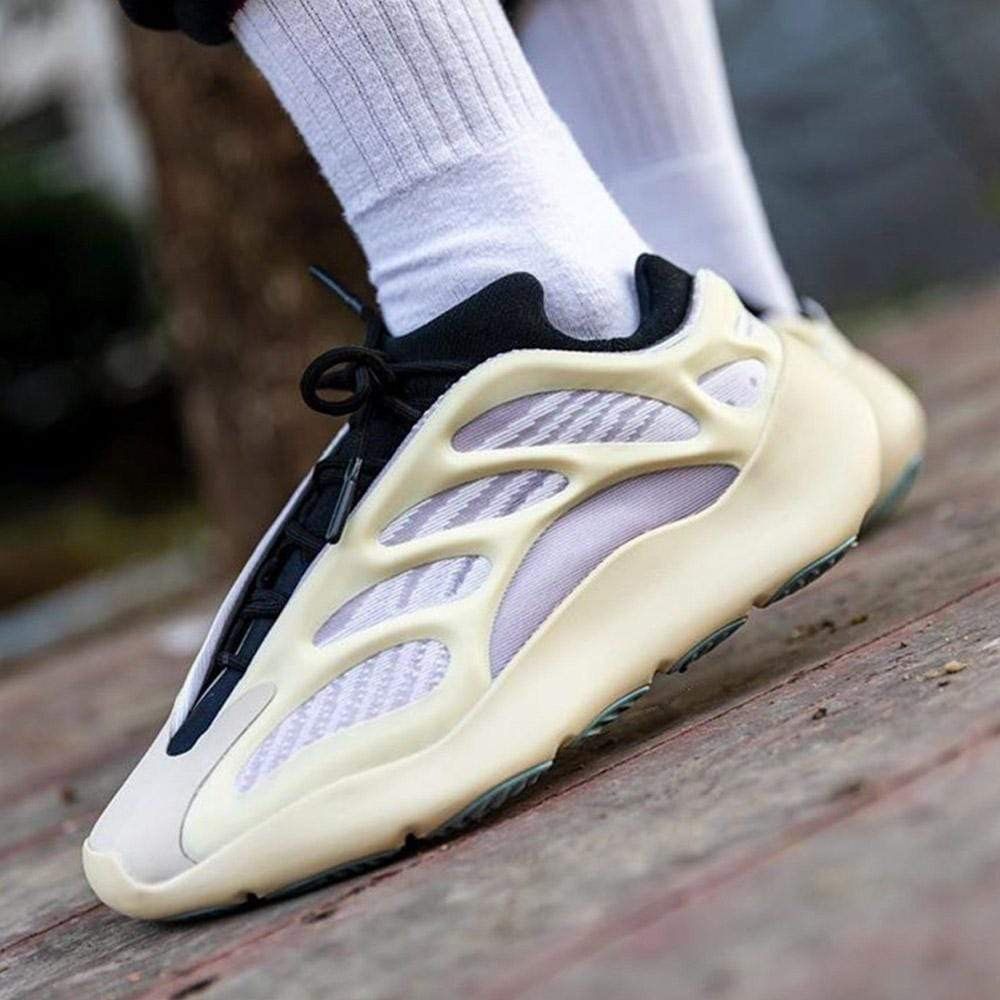 Buy First Copy Adidas Yeezy 700 V3 Men’s Shoes - Master Quality 7A Mirror at Lowest Price Online India