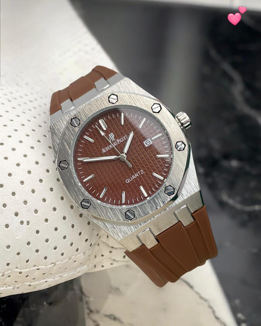 Buy First Copy Audemars Piguet Royal Oak Quartz Watch for Men - Master Quality 7A Mirror at Lowest Price Online India