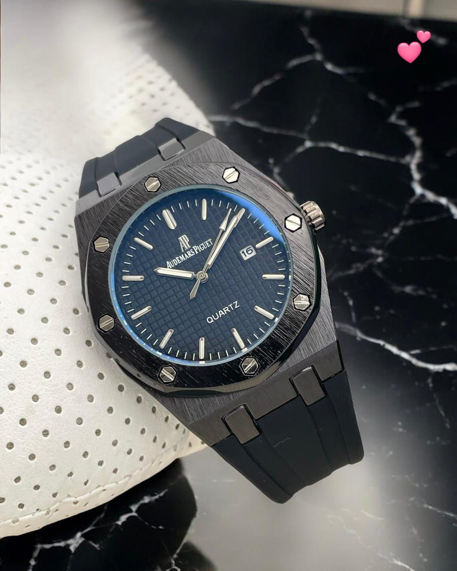 Buy First Copy Audemars Piguet Royal Oak Quartz Watch for Men - Master Quality 7A Mirror at Lowest Price Online India