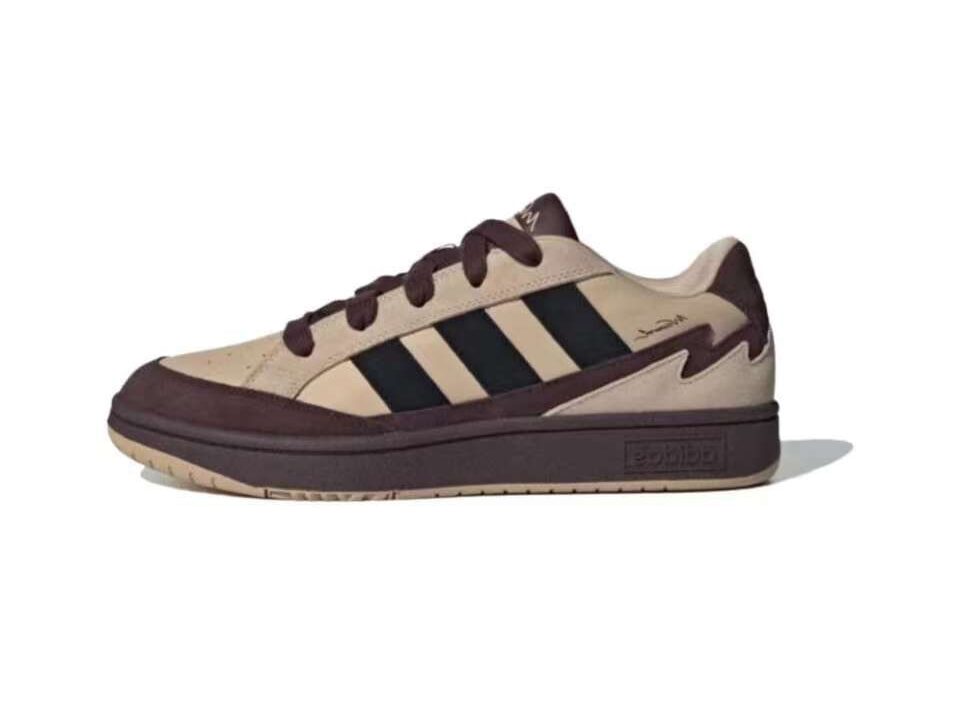 Buy First Copy Adidas Adimatic 2024 Menโs Shoes - Master Quality 7A Mirror at Lowest Price Online India