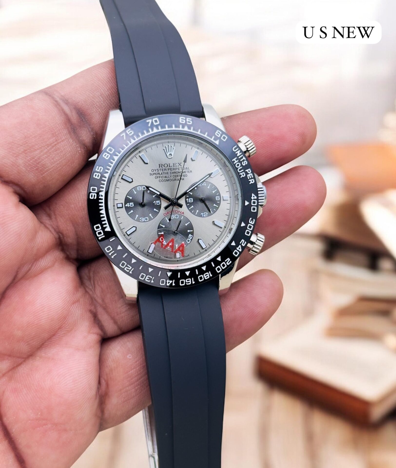 Buy First Copy Rolex Daytona Men’s Chronograph Watch With Rubber Strap 40mm - Master Quality 7A Mirror at Lowest Price Online India