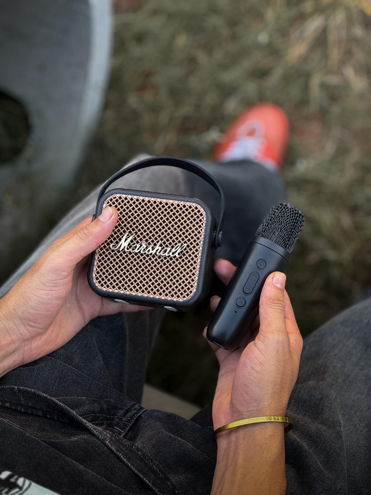 Buy First Copy Marshall Wireless Speaker with Karaoke Microphone - Master Quality 7A Mirror at Lowest Price Online India