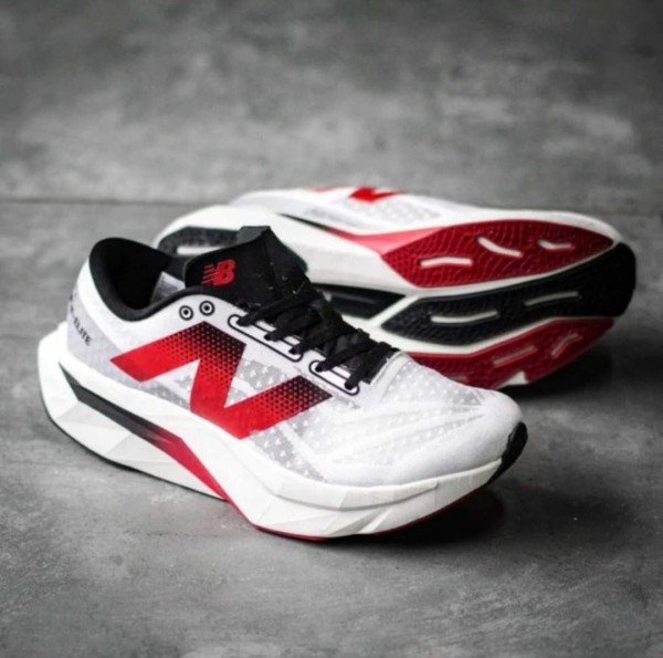 Buy First Copy New Balance Sc Elite Running Shoes For Men - Master Quality 7A Mirror at Lowest Price Online India