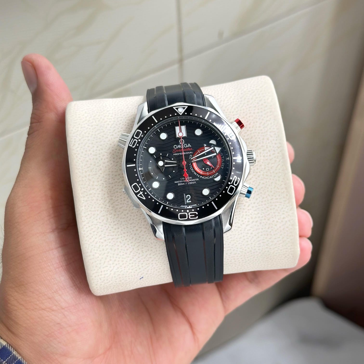 Buy First Copy Omega Seamaster Diver Co-Axial Master Chronometer 44mm Men’ s watch - Master Quality 7A Mirror at Lowest Price Online India