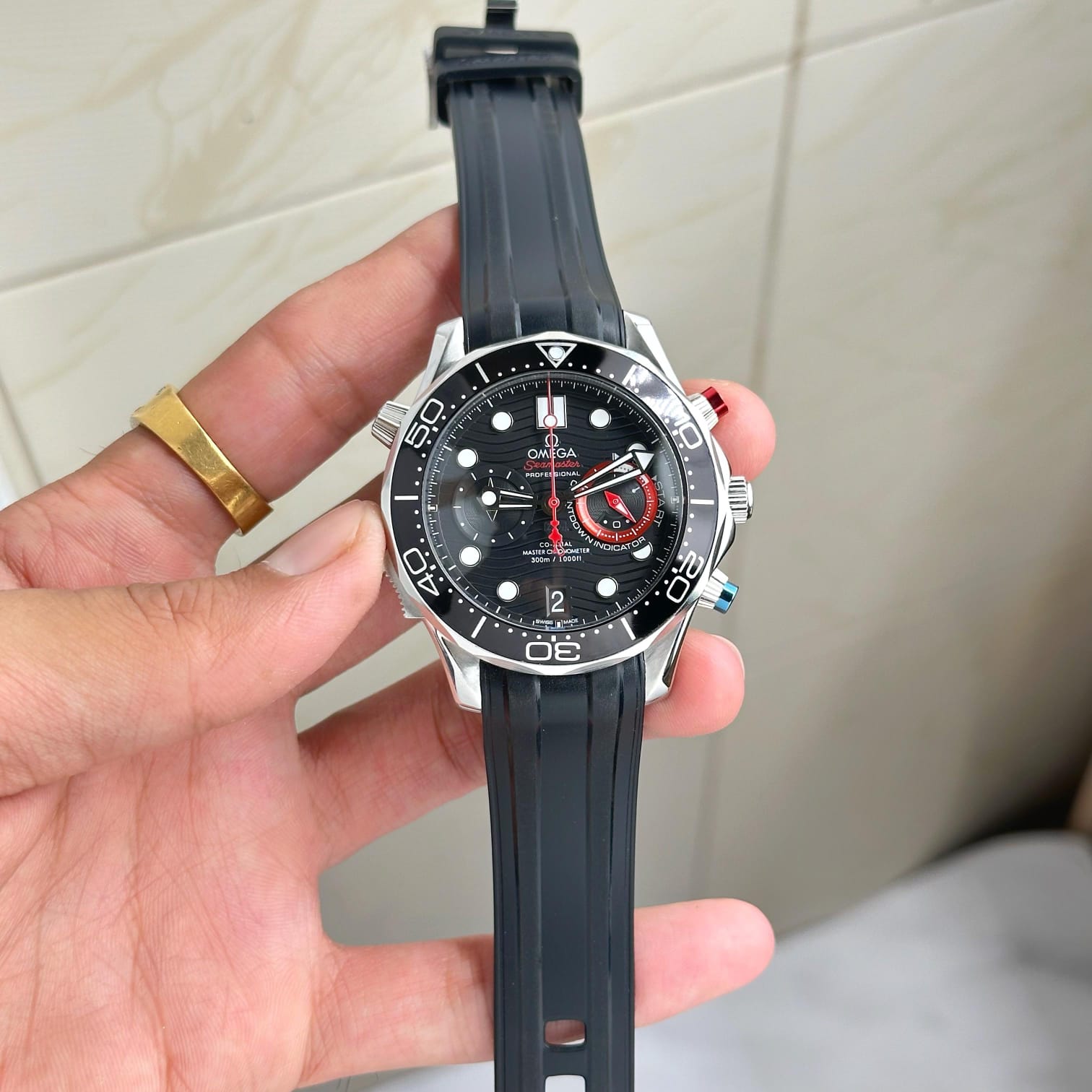 Buy First Copy Omega Seamaster Diver Co-Axial Master Chronometer 44mm Men’ s watch - Master Quality 7A Mirror at Lowest Price Online India