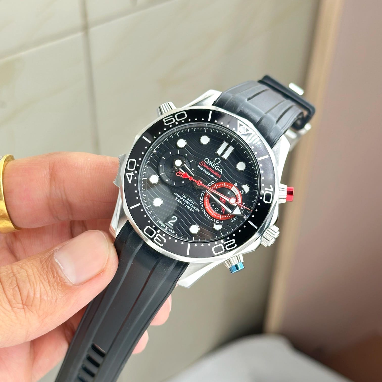 Buy First Copy Omega Seamaster Diver Co-Axial Master Chronometer 44mm Men’ s watch - Master Quality 7A Mirror at Lowest Price Online India