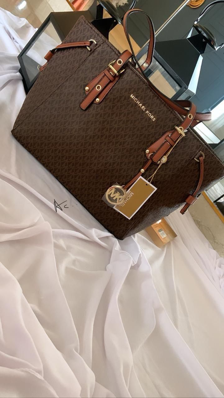 Buy First Copy Michael Kors Voyager Tote Bag