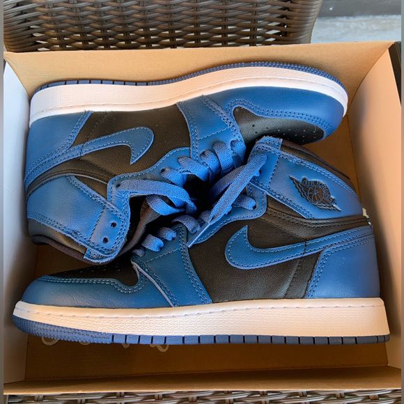Buy First Copy Air Jordan 1 Dark Marina Blue Sneakers For men - Master Quality 7A Mirror at Lowest Price Online India
