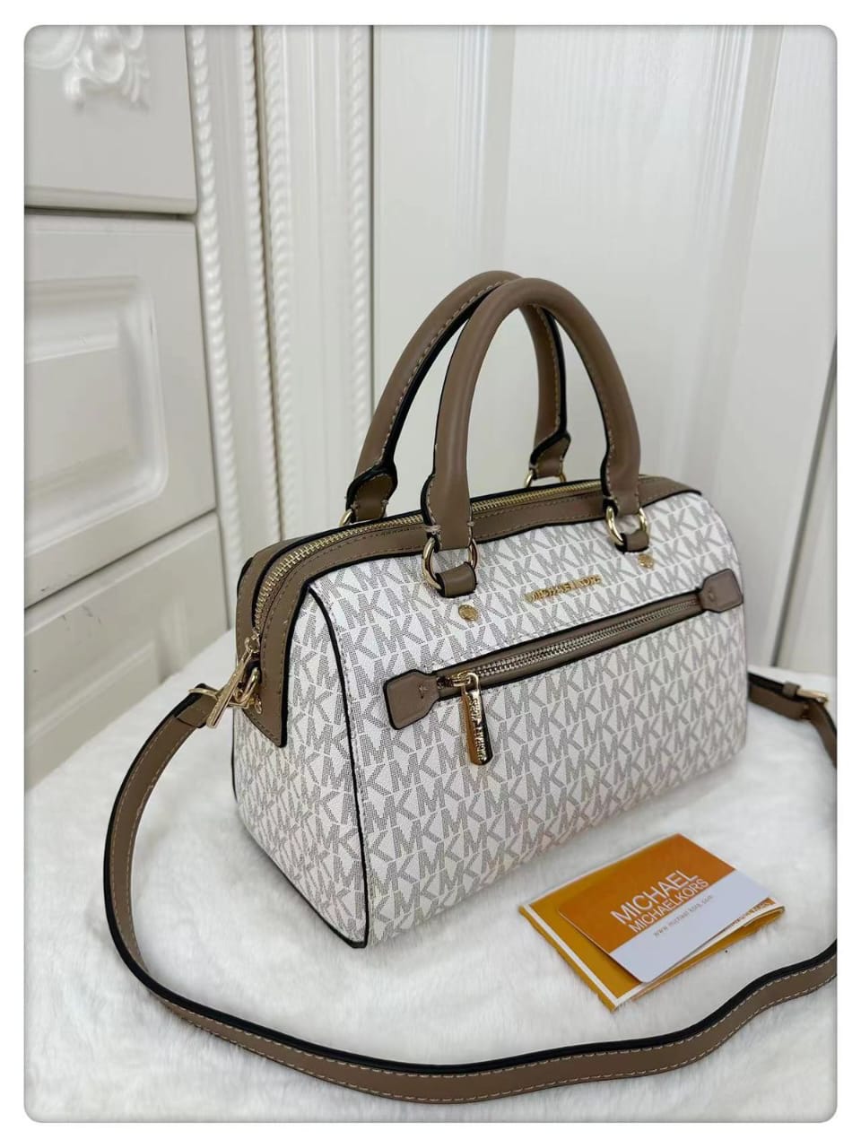 Buy First Copy Michael Kors Rowan Small Duffle Bag For Women - Master Quality 7A Mirror at Lowest Price Online India