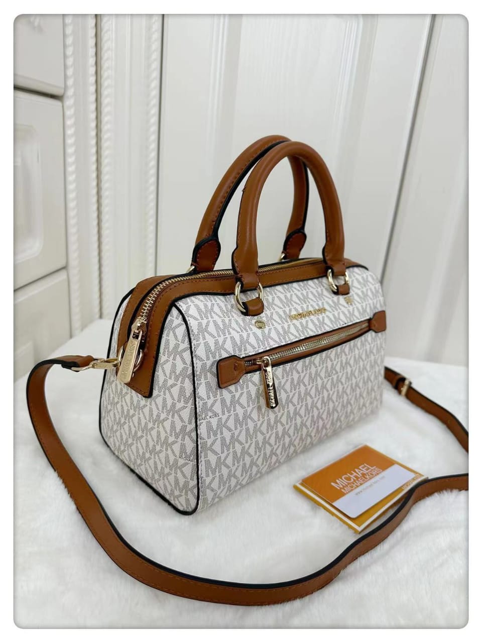 Buy First Copy Michael Kors Rowan Small Duffle Bag For Women - Master Quality 7A Mirror at Lowest Price Online India