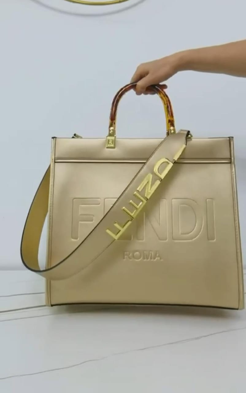 Buy First Copy Fendi Roma Sunshine Tote Bag For Women - Master Quality 7A Mirror at Lowest Price Online India