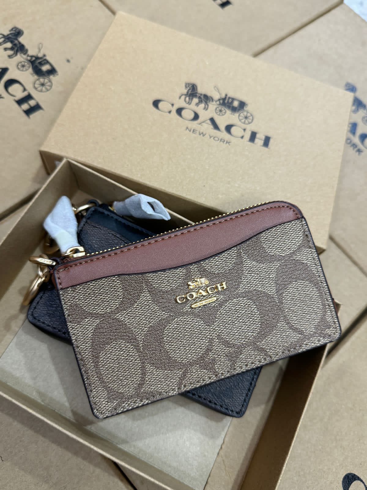 Buy First Copy Coach Card Key Holder Zipper Small Women Wallet - Master Quality 7A Mirror at Lowest Price Online India