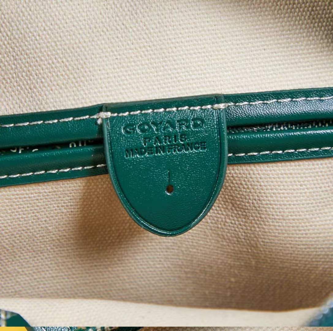 Buy First Copy Goyard Medium Sized Women’s Tote Bag - Master Quality 7A Mirror at Lowest Price Online India