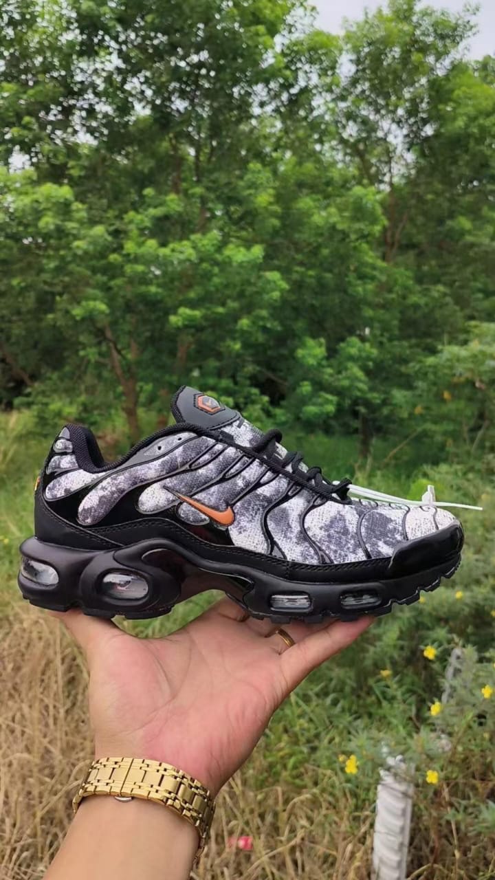 Buy First Copy Nike Air Max TN 2023 Men’s shoes - Master Quality 7A Mirror at Lowest Price Online India