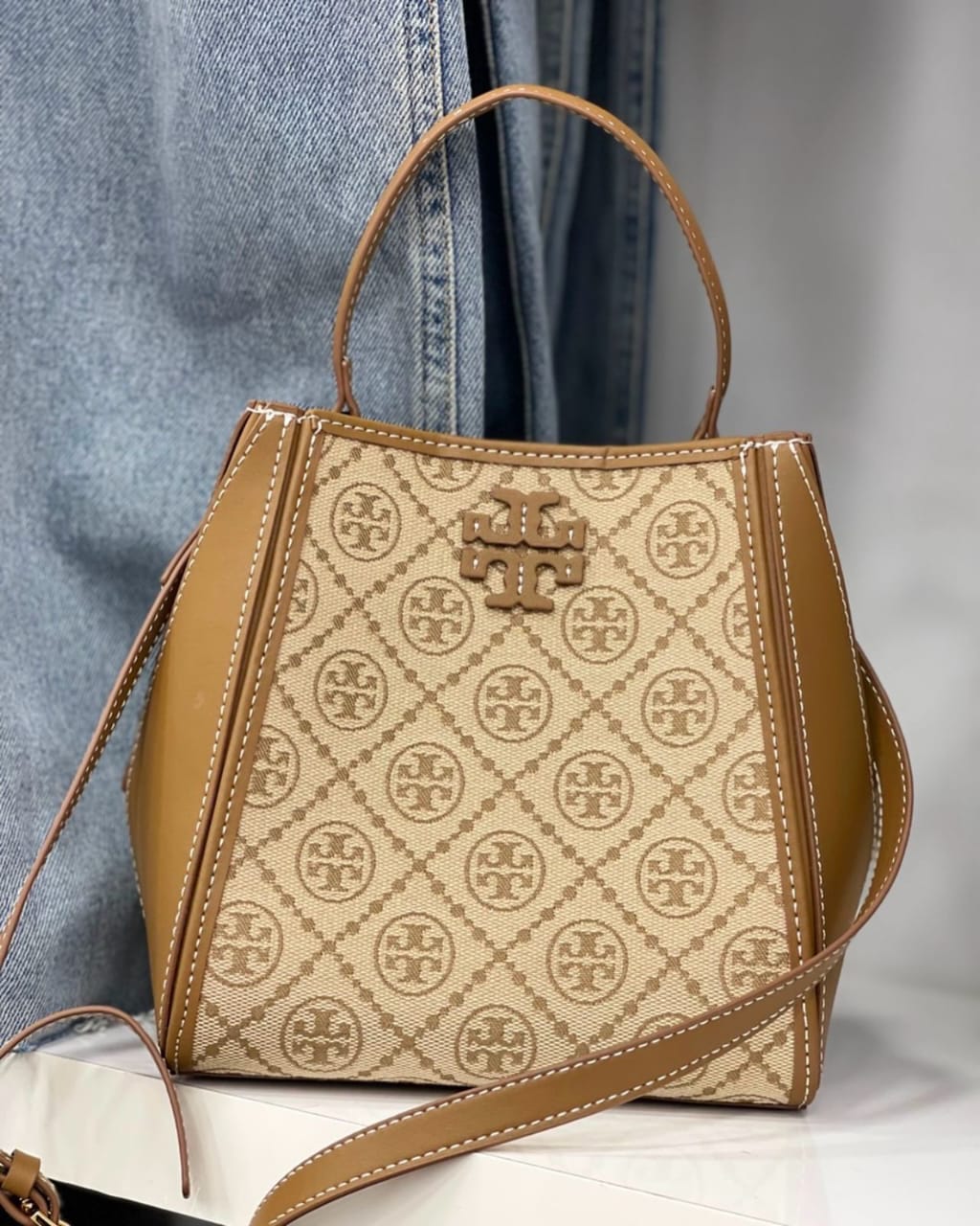 Buy First Copy Tory Burch Bucket Bag For Women - Master Quality 7A Mirror at Lowest Price Online India