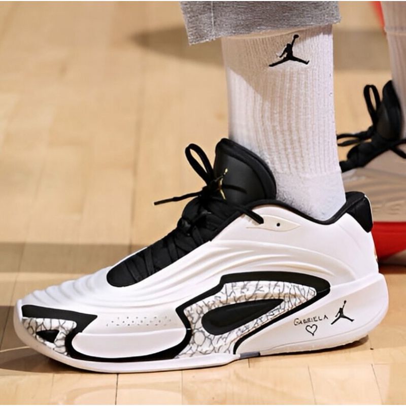 Buy First Copy Jordan Luka 3 PF Basketball Shoes For Men - Master Quality 7A Mirror at Lowest Price Online India