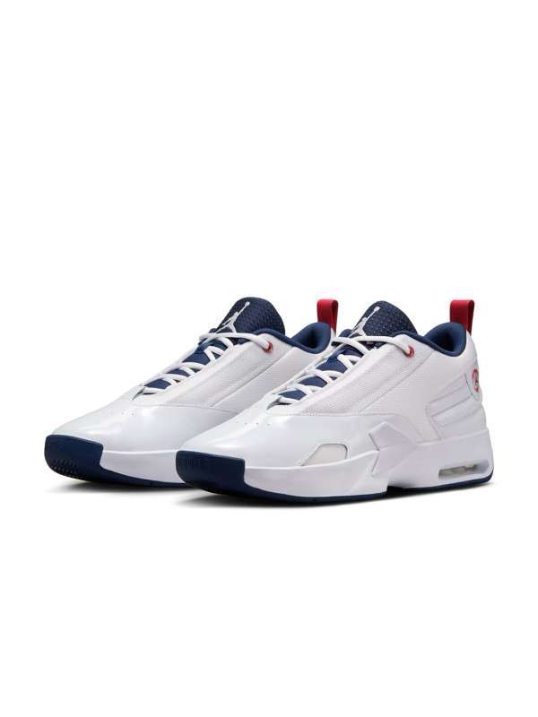 Buy First Copy Jordan Max Aura 6 Men’s Shoes - Master Quality 7A Mirror at Lowest Price Online India
