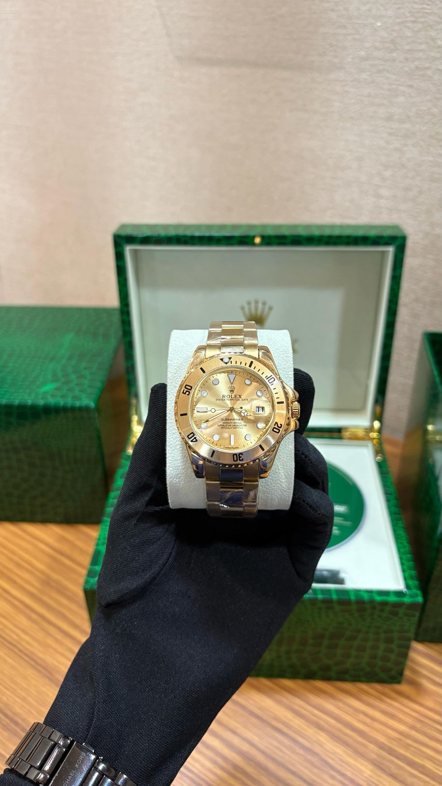 Buy First Copy Rolex Submariner Automatic Dive Men’s Watch - Master Quality 7A Mirror at Lowest Price Online India