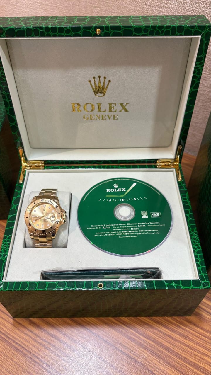 Buy First Copy Rolex Submariner Automatic Dive Men’s Watch - Master Quality 7A Mirror at Lowest Price Online India