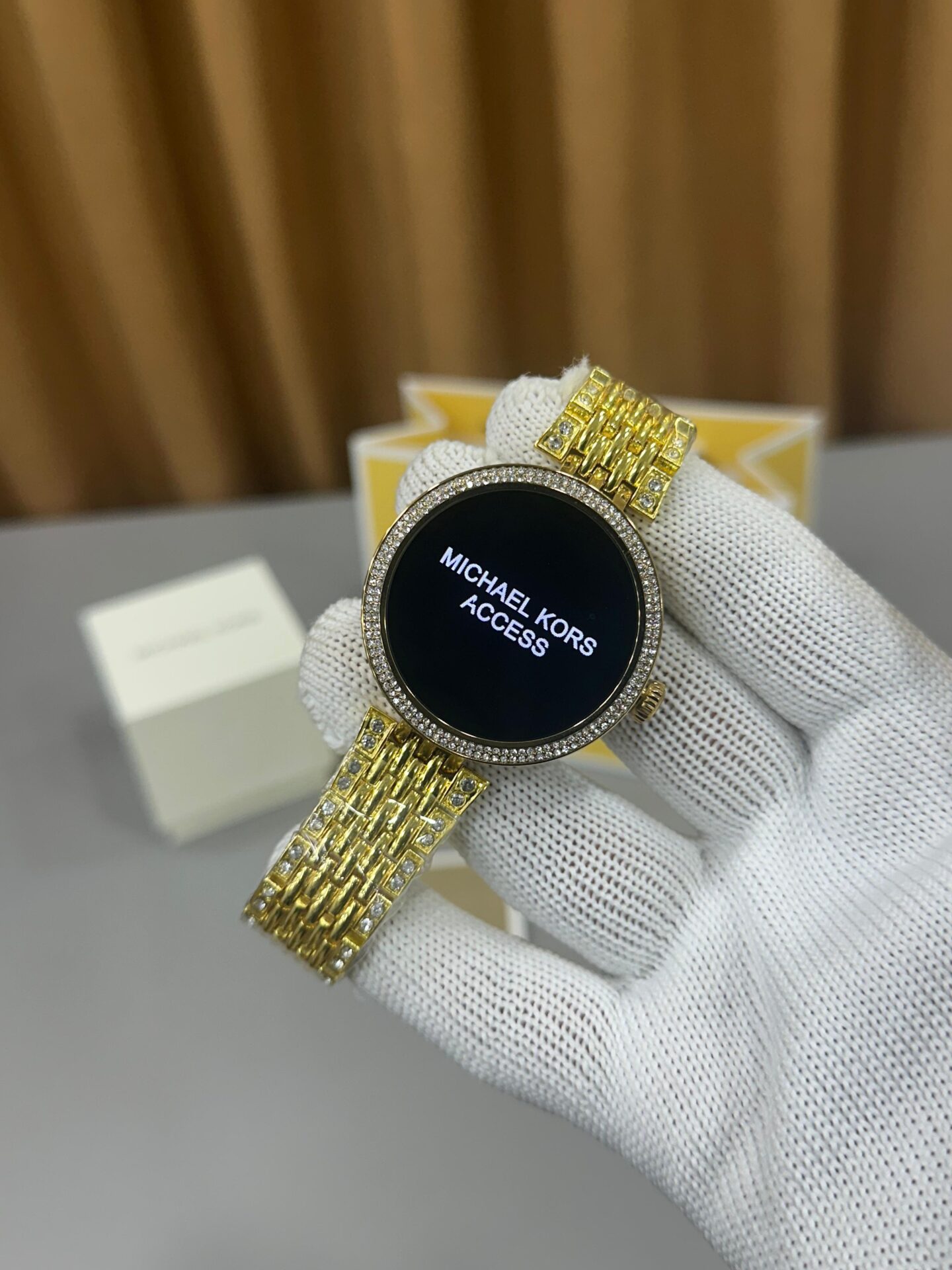 Buy First Copy Michael Kors Access Gen 5E Darci Smartwatch - Master Quality 7A Mirror at Lowest Price Online India