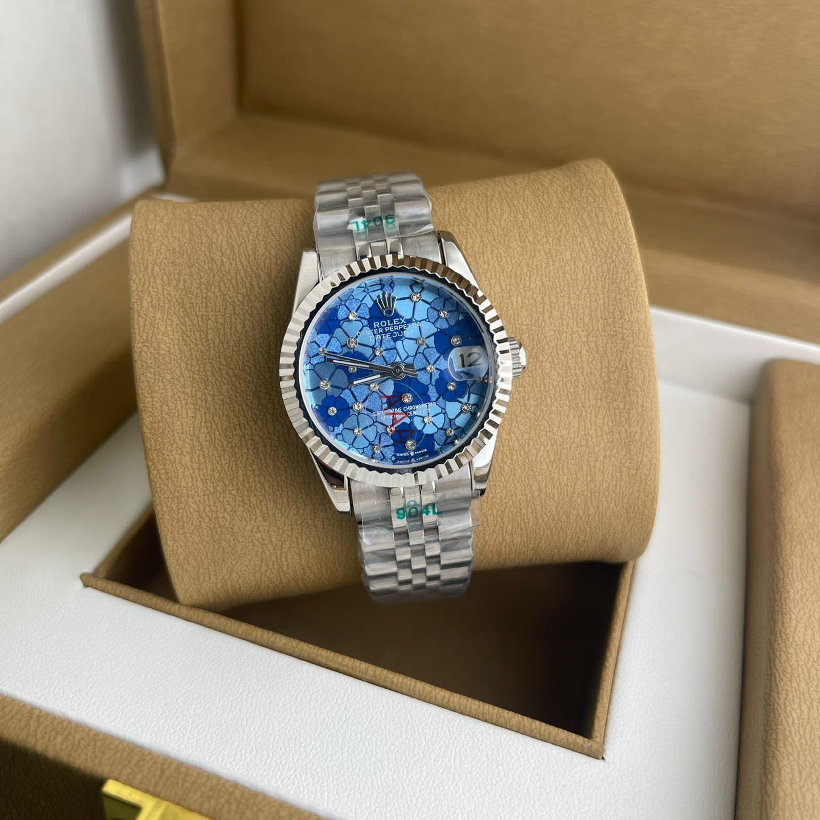 Buy First Copy Rolex Oyster Perpetual Datejust Women’s Watch 32mm - Master Quality 7A Mirror at Lowest Price Online India
