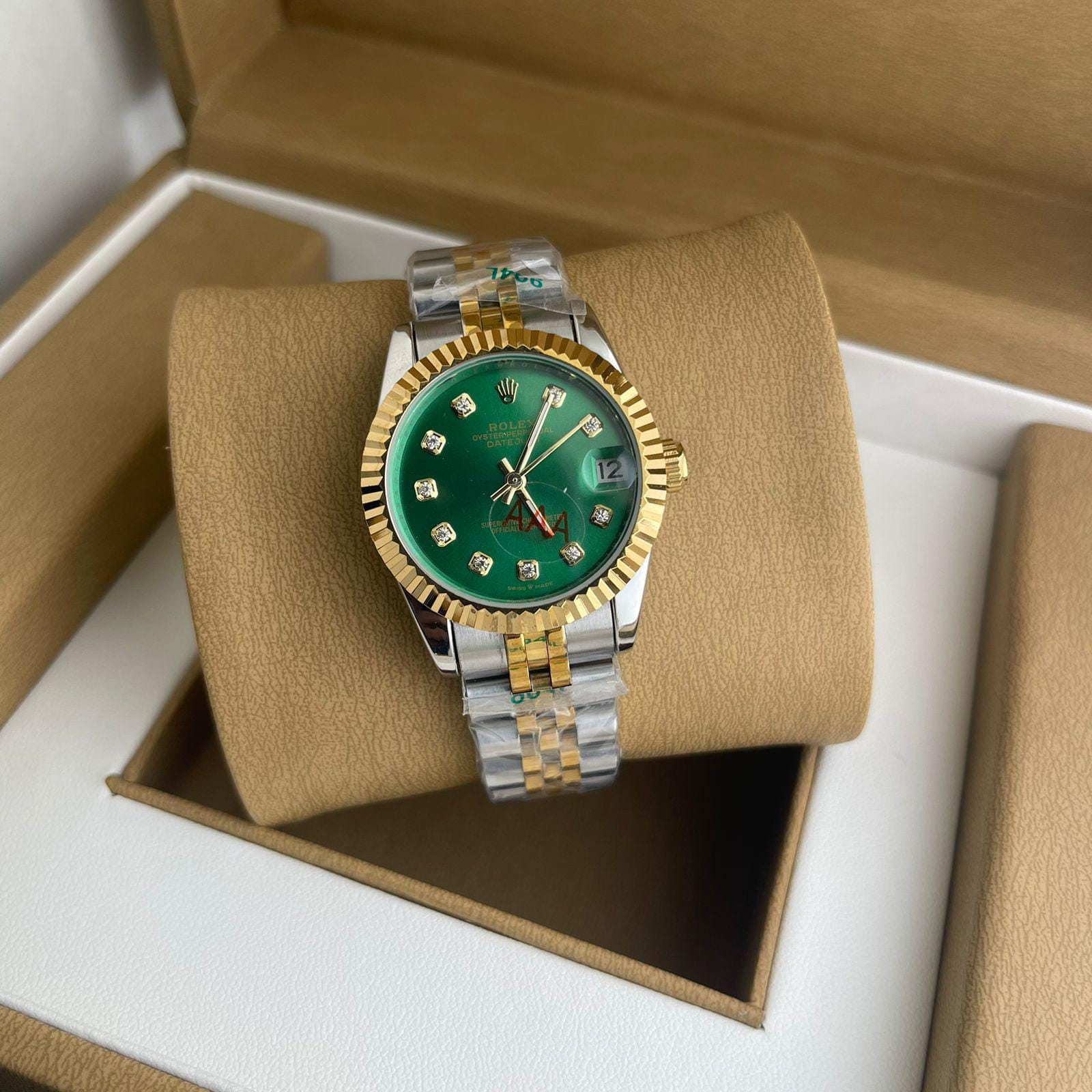 Buy First Copy Rolex Oyster Perpetual Datejust Women’s Watch - Master Quality 7A Mirror at Lowest Price Online India