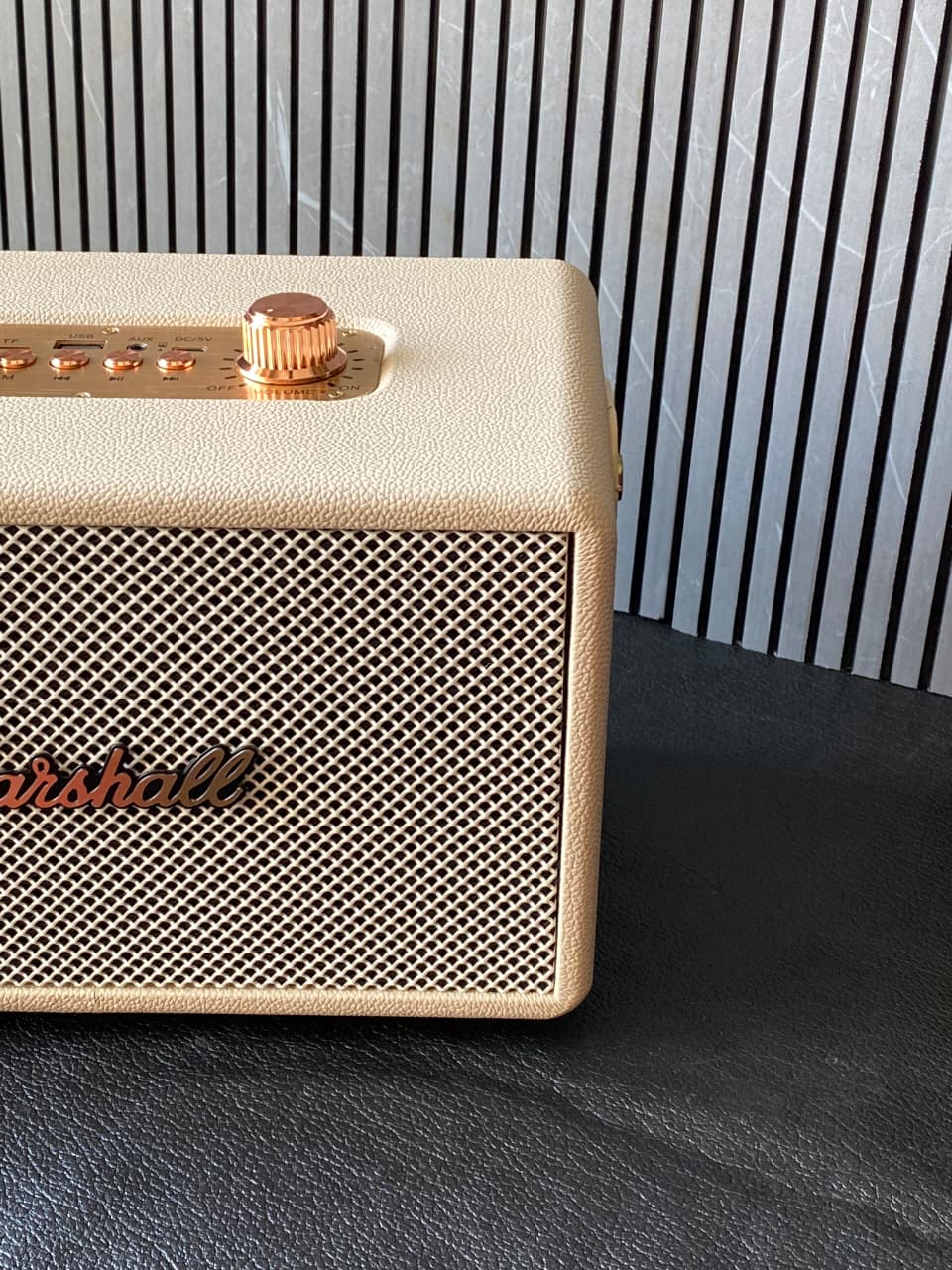 Buy First Copy Marshall M29 20W HD Speaker with Dolby™️ Sound Engine – close-up showing authentic design. Cash on Delivery available, Free shipping across India, Pan India delivery, 1:1 master replica with original box