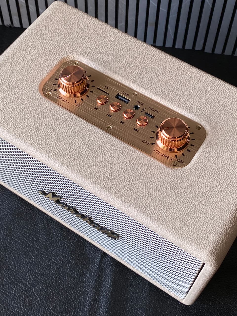 Buy First Copy Marshall M29 20W HD Speaker with Dolby™️ Sound Engine – back view showing authentic design. Cash on Delivery available, Free shipping across India, Pan India delivery, 1:1 master replica with original box