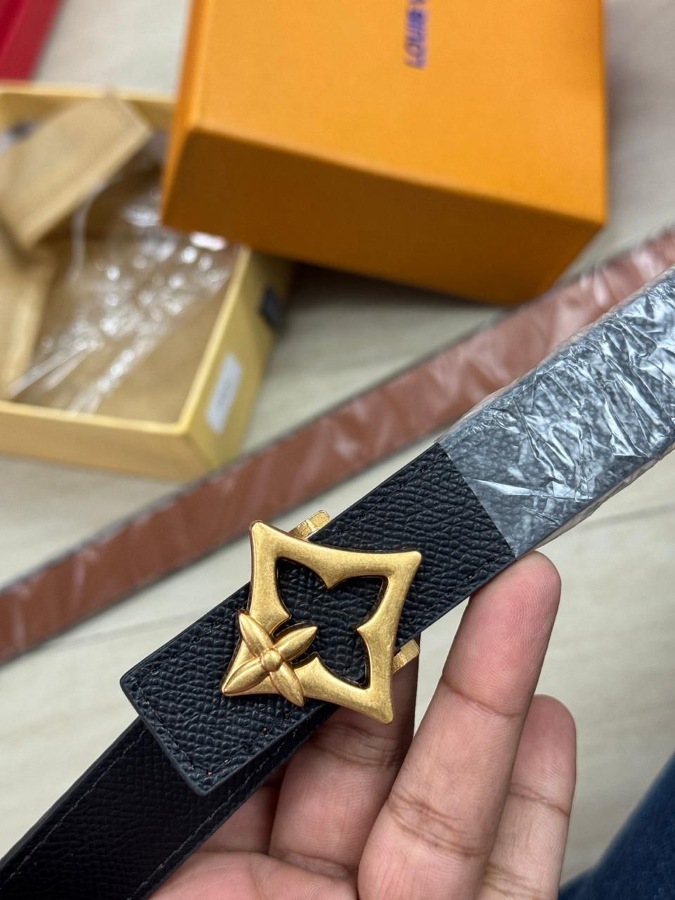 Buy First Copy Louis Vuitton Ladies Slim Belt Monogram Flower Buckle Leather Belt - Master Quality 7A Mirror at Lowest Price Online India