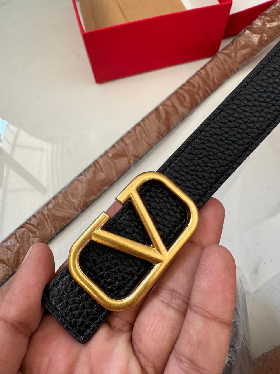 Buy First Copy Valentino Designer Slim Ladies Belt Black Leather with V Logo Buckle - Master Quality 7A Mirror at Lowest Price Online India