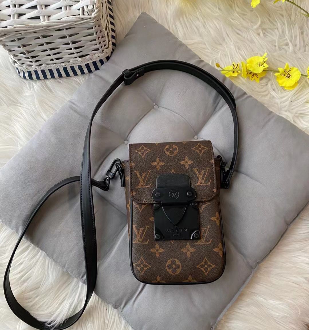 Buy First Copy Louis Vuitton Mobile Wallet Sling Bag - Master Quality 7A Mirror at Lowest Price Online India
