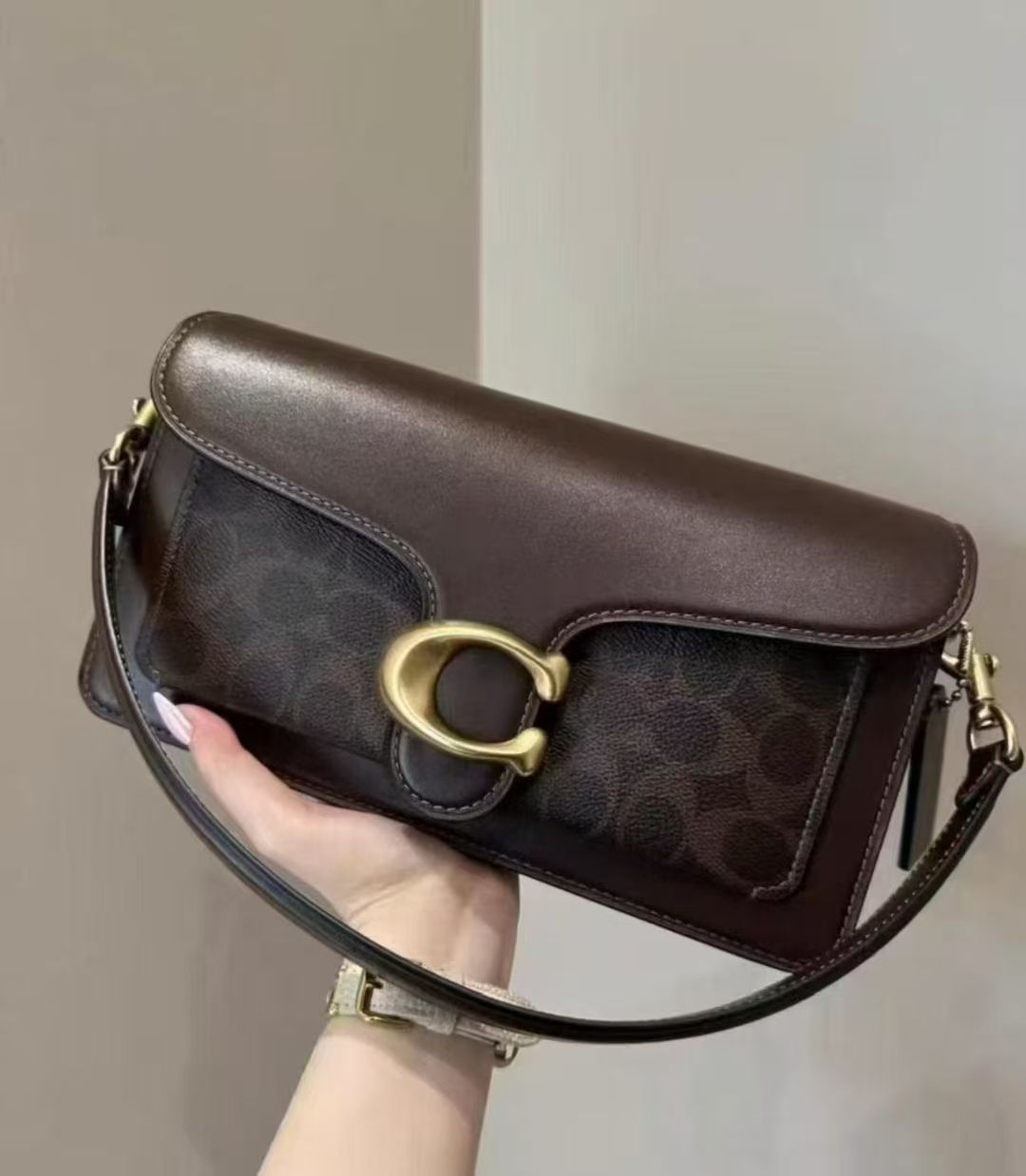 Buy First Copy Coach Tabby 26 Women Sling Bag - Master Quality 7A Mirror at Lowest Price Online India