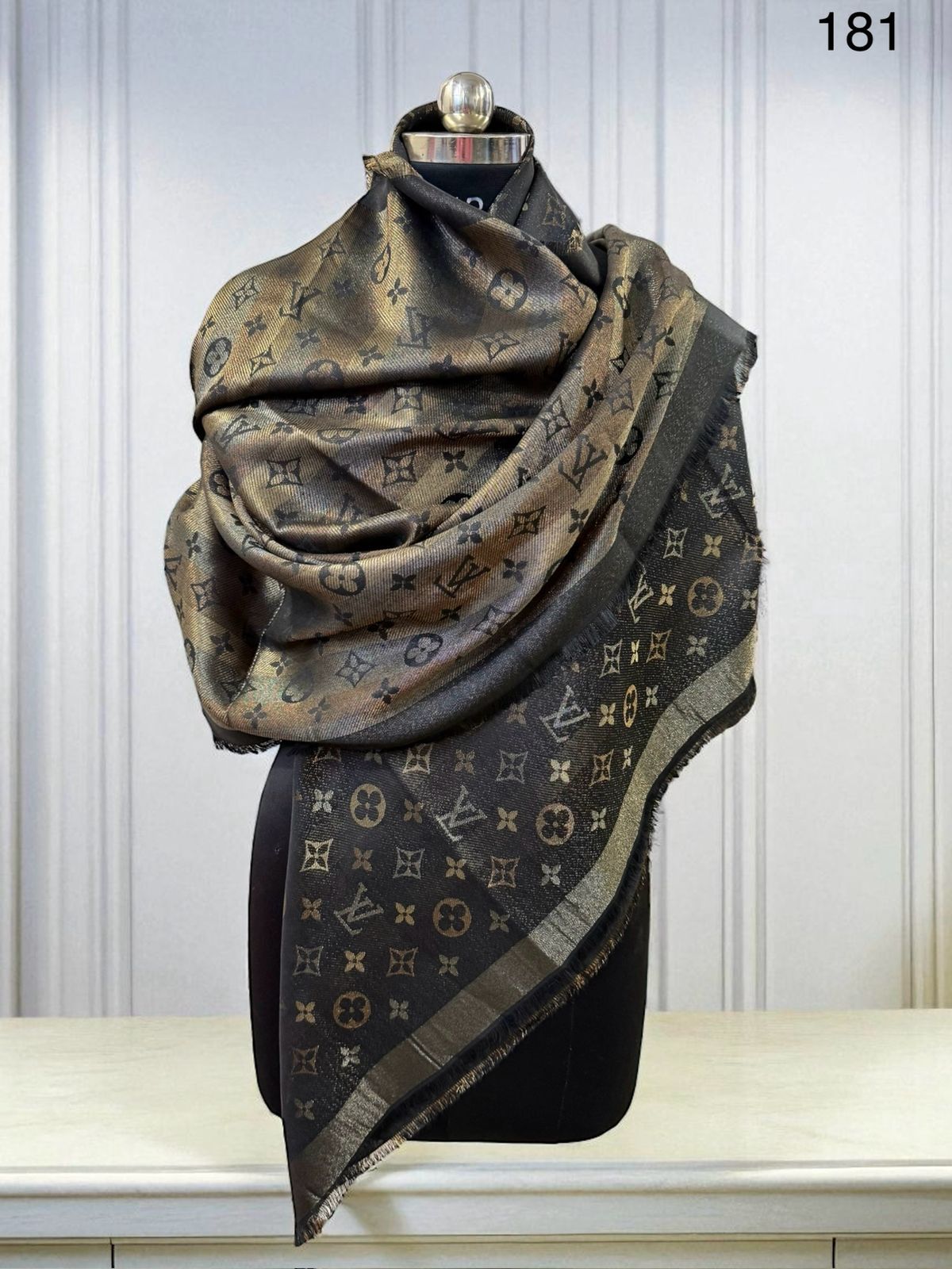 Buy First Copy Louis Vuitton Latest Woollen Stole For Women - Master Quality 7A Mirror at Lowest Price Online India