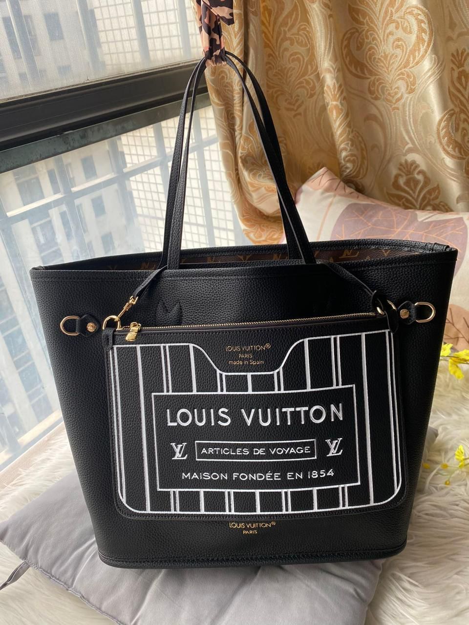Buy First Copy Louis Vuitton Neverfull Inside Out Women Tote Bag - Master Quality 7A Mirror at Lowest Price Online India