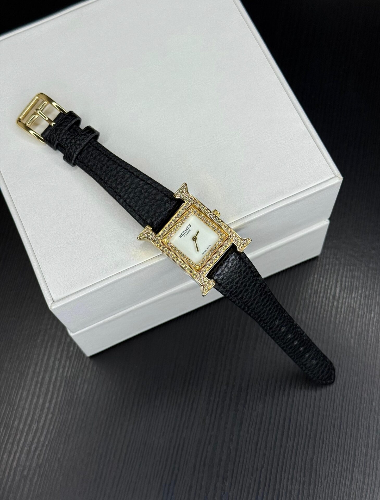 Buy First Copy Hermes H 25mm Ladies Watch - Master Quality 7A Mirror at Lowest Price Online India