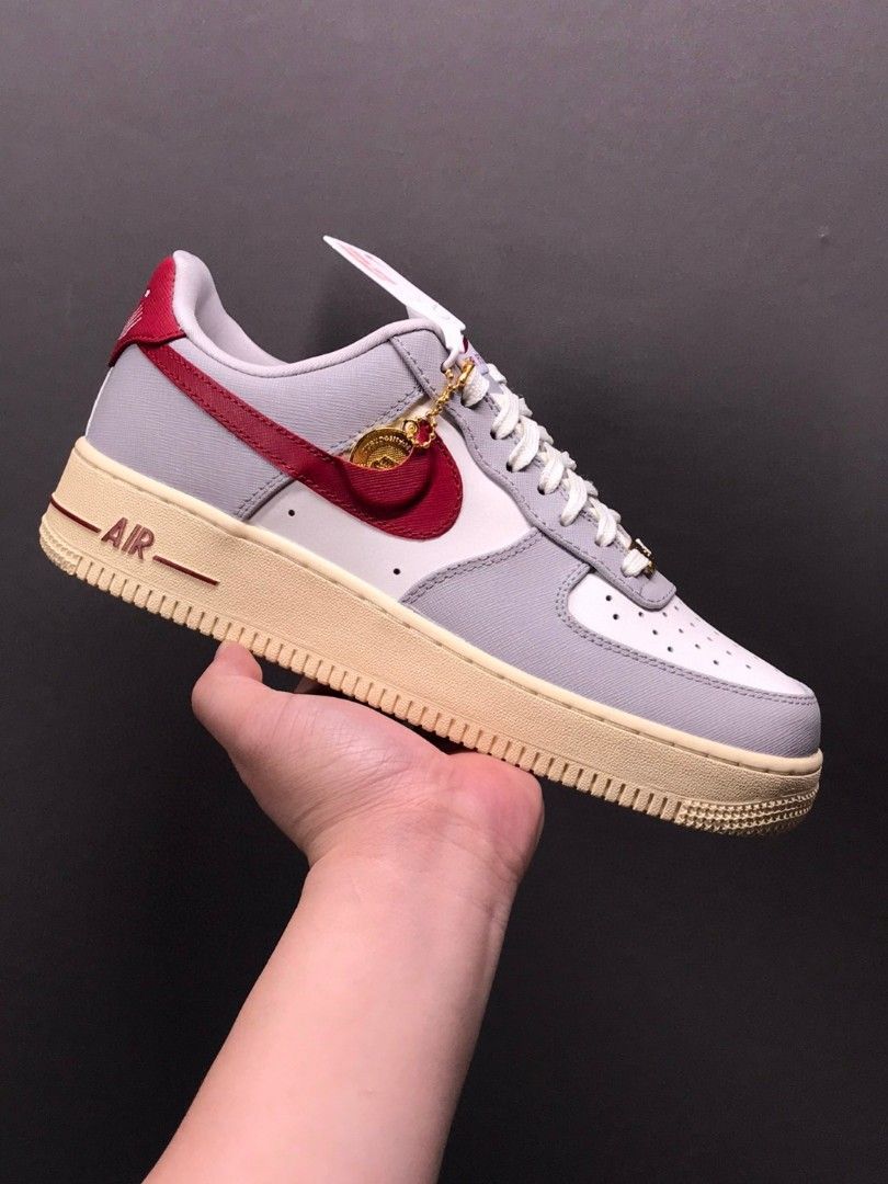 Buy First Copy Nike Air force 07 Se Pendant sneakers for men - Master Quality 7A Mirror at Lowest Price Online India