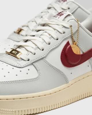 Buy First Copy Nike Air force 07 Se Pendant sneakers for men - Master Quality 7A Mirror at Lowest Price Online India