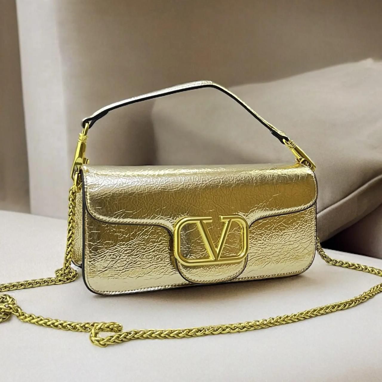Buy First Copy Valentino Garavani Loco Shoulder Sling Bag - Master Quality 7A Mirror at Lowest Price Online India