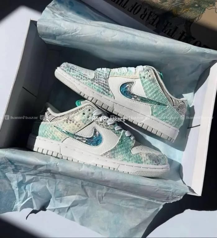 Buy First Copy Nike Sb Dunk Low Special Edition Shoes - Master Quality 7A Mirror at Lowest Price Online India