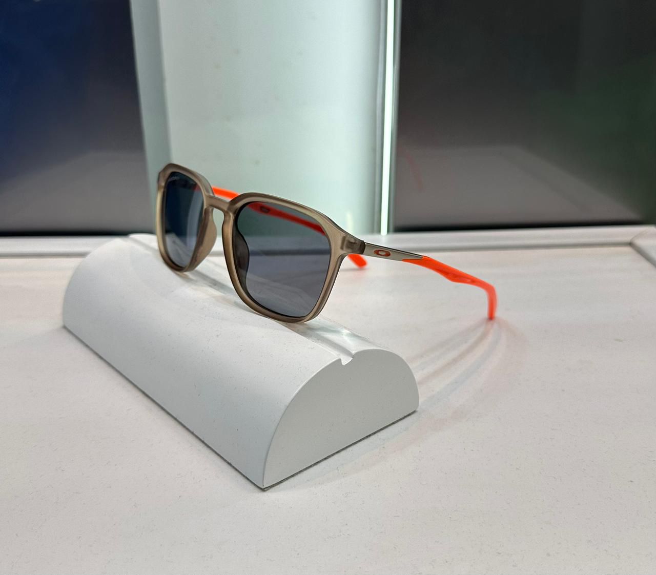 Buy First Copy Oakley Transparent Brown/Orange Wayfarer Men’s Sunglasses - Master Quality 7A Mirror at Lowest Price Online India