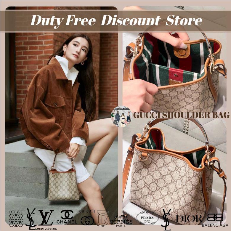 Buy First Copy Gucci Emblem Women Bucket Bag - Master Quality 7A Mirror at Lowest Price Online India